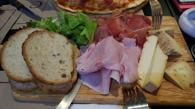 Wine Connection - อำเภอกะทู้