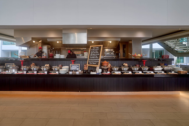 คี คิสเช่น - การบริการอาหารและที่พัก