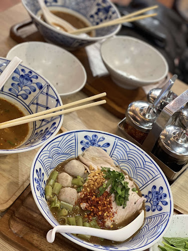 Opinii despre Charm Boat Noodles în อำเภอบางพลี - การบริการอาหารและที่พัก