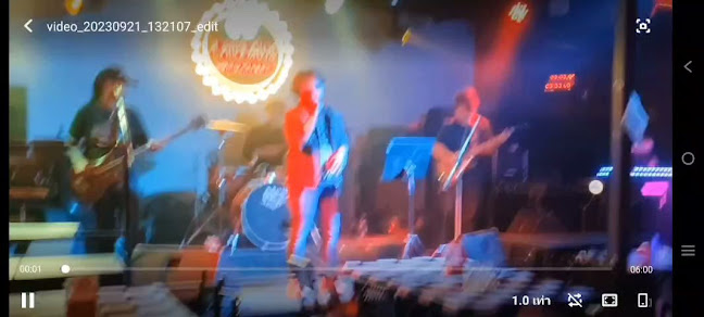 สายแฮงค์2-แลนด์มาร์คนักเมา - การบริการอาหารและที่พัก