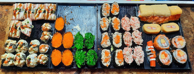 ส้มตำริมคลอง ไก่ย่างวิเชียรเจ้าเก่า - อำเภอเมืองสมุทรสาคร