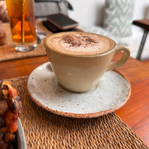 So French Restaurant and Bar