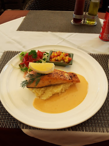 Comentarii opinii despre Akvavit Grill & Bar