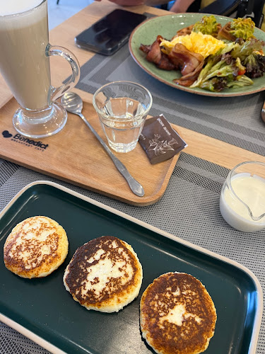 Comentarii opinii despre Benedict Breakfast Cafe