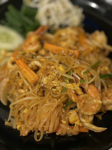 Charming Restaurant - การบริการอาหารและที่พัก