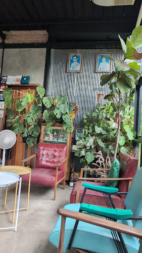 87 ฉลอง 73 ม.10 ถ. เจ้าฟ้าตะวันตก ตำบล ฉลอง เมือง ภูเก็ต 83130