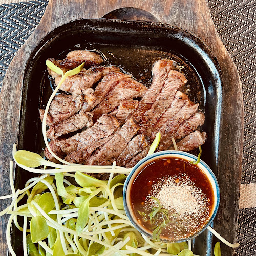 P4CC+QV8 ตำบลปากน้ำโพ อำเภอเมืองนครสวรรค์ นครสวรรค์ 60000