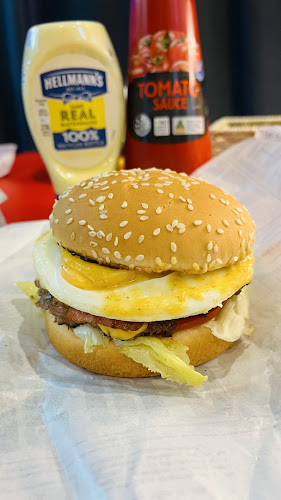 Opinii despre Burger Time Chanthaburi เบอร์เกอร์ ไทม์ จันทบุรี în อำเภอเมืองจันทบุรี - การบริการอาหารและที่พัก