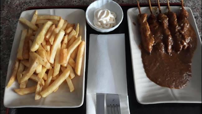 Opinii despre ร้านอัมสเตอร์ดัม เลาจน์ บาร์ în อำเภอบางละมุง - การบริการอาหารและที่พัก