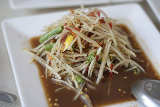 Opinii despre นิตยาไก่ย่าง สาขาแยกสะพานพระนั่งเกล้า în อำเภอเมืองนนทบุรี - การบริการอาหารและที่พัก