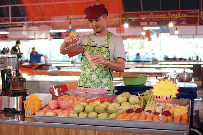 ร้านน้ำผักผลไม้สกัดเย็น เพื่อคุณ - การบริการอาหารและที่พัก