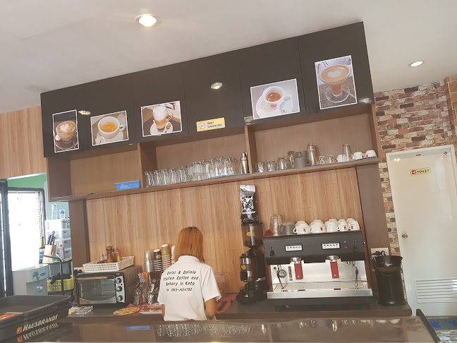 Dolci & Delizie 113 ถนน ปฏัก ตำบล กะรน อำเภอเมืองภูเก็ต ภูเก็ต 83100
