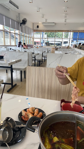 SHABU 21 สาขาอ่าวอุดม (หลัง ม.เกษตรศรีราชา) - การบริการอาหารและที่พัก