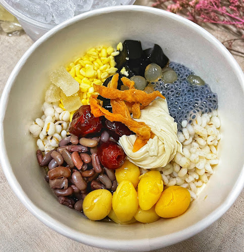 ร้านเต้าหู้​ตู้​เหลือง​