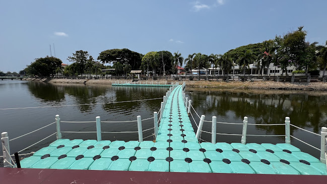 Opinii despre ตลาดเก่าริมคลอง เมืองระยอง în อำเภอเมืองระยอง - การบริการอาหารและที่พัก