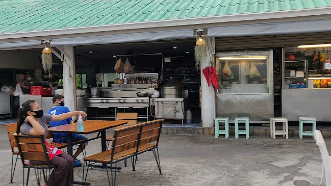 Opinii despre ข้าวต้มโชคอนันต์ (KhaotomChokarnan) în อำเภอบางละมุง - การบริการอาหารและที่พัก