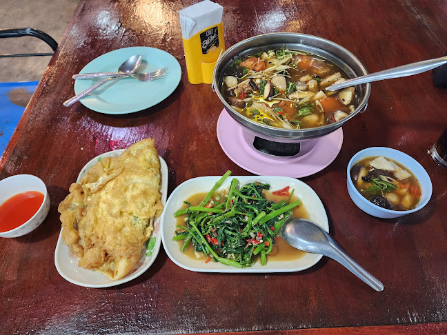 ร้านข้าวต้มคำแก้ว - การบริการอาหารและที่พัก