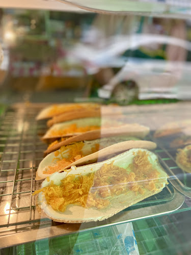 ตลาดริมน้ำ, ตำบลปากน้ำโพ อำเภอเมืองนครสวรรค์ นครสวรรค์ 60000