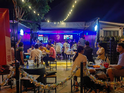 ร้าน ไนน์