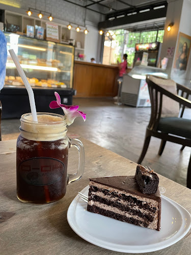 Opinii despre โอ๊ะโอ în อำเภอเมืองภูเก็ต - การบริการอาหารและที่พัก