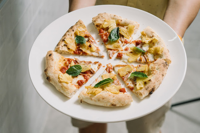 Opinii despre CASA MYKA (คาซ่ามิก้า) în อำเภอบางละมุง - การบริการอาหารและที่พัก