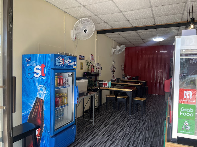 Opinii despre ตงเฉิน ข้าวมันไก่ - 冬晨 鸡油饭 (โพธิ์กลาง) în อำเภอเมืองนครราชสีมา - การบริการอาหารและที่พัก