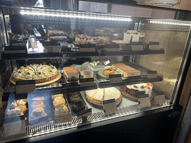 โคเล เบเกอรี่ บาร์ - KOLé Bakery Bar - เมือง