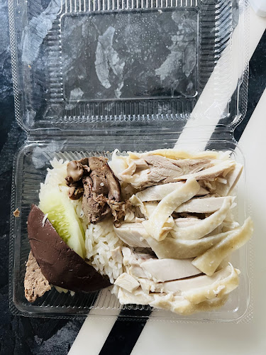 โอวตี่ข้าวมันไก่ตอน