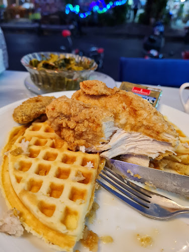 Comentarii opinii despre Kickin Chicken