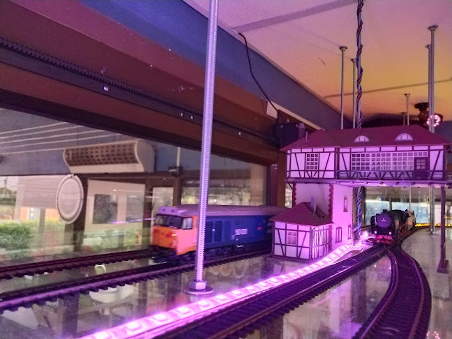 ร้านครัวคุณาลัย - อำเภอบางใหญ่