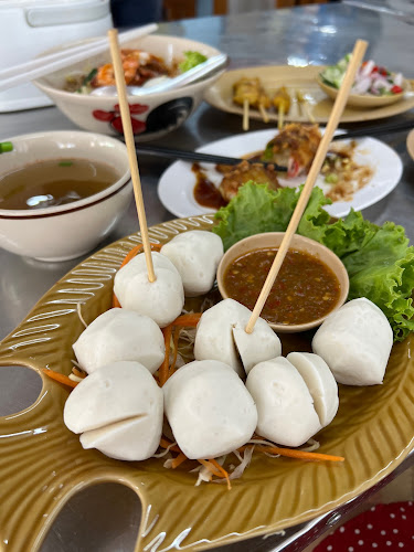 Comentarii opinii despre ลกเที้ยน ศูนย์รวมอาหารพื้นเมืองภูเก็ต