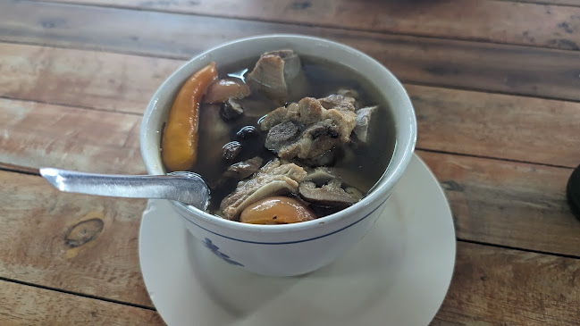 พัทยาสไลซ์ชิคเค่นแอนด์แฟตตี้ไรซ์