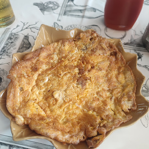 ร้านจัดจ้าน โดยโกแดง - อำเภอเมืองภูเก็ต