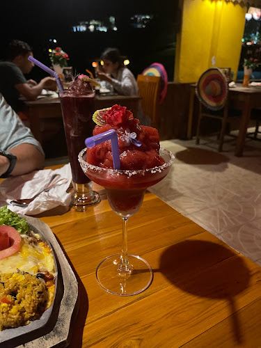 Salsa Mexicana patong - การบริการอาหารและที่พัก