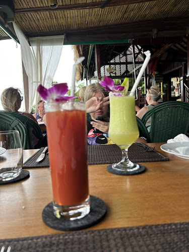 Opinii despre Dr Frogs Bar & Grill în อำเภอเกาะสมุย - การบริการอาหารและที่พัก