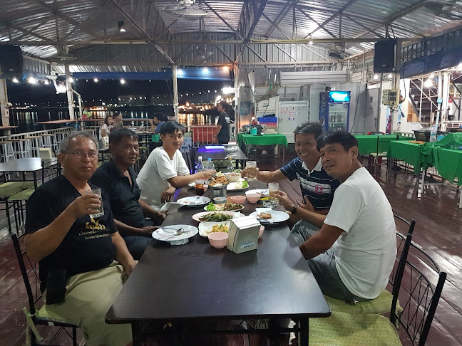 แพที่ 2 หมู่ 9 ถนนริมน้ำ อำเภอเมืองนครสวรรค์ นครสวรรค์ 60000