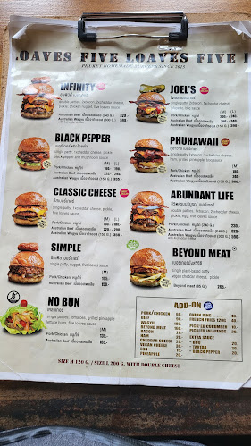 FIVE Loaves Burgers & Cafe’ - เมือง