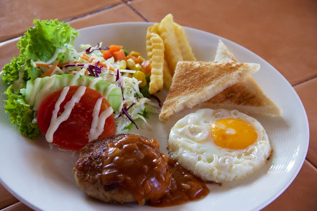 ร้านเฮือนไม้สเต็กอุบลราชธานี - อำเภอเมืองอุบลราชธานี