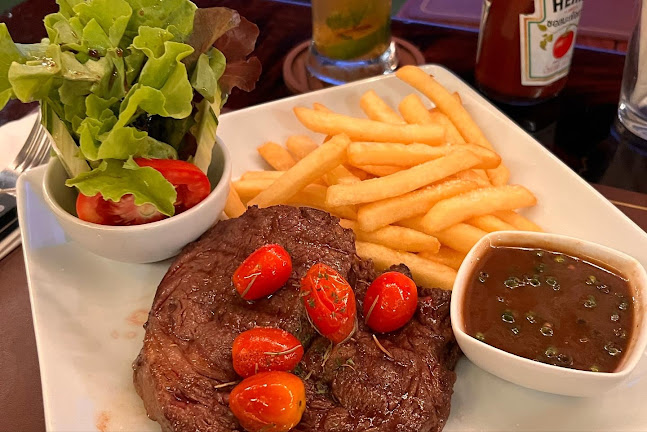 Opinii despre ป่าตอง ซันเซ็ท วิว เรสเตอร์รอง în อำเภอกะทู้ - การบริการอาหารและที่พัก