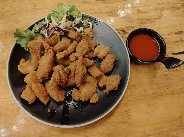 34 หมู่ 8 ซอย สุวรรณ ตำบล อ้อมน้อย อำเภอกระทุ่มแบน สมุทรสาคร 74130