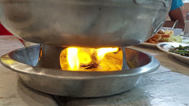 Opinii despre ร้านข้าวต้มร่มโพธิ์ în อำเภอเมืองสุโขทัย - การบริการอาหารและที่พัก