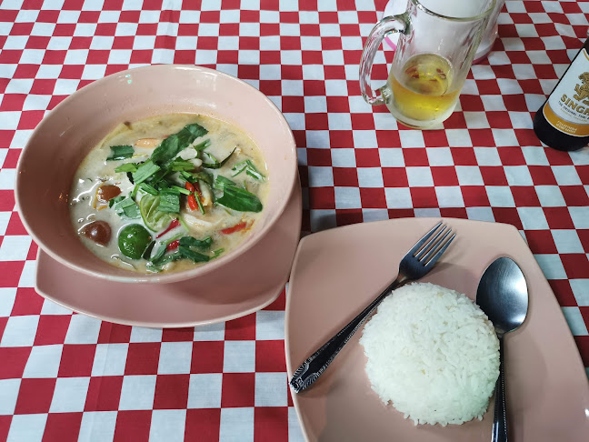 Opinii despre ร้านโกชา ชายสี่ กมลา în อำเภอกะทู้ - การบริการอาหารและที่พัก