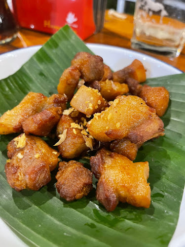 นิวแซ่บสุดซอย Chumphon - การบริการอาหารและที่พัก