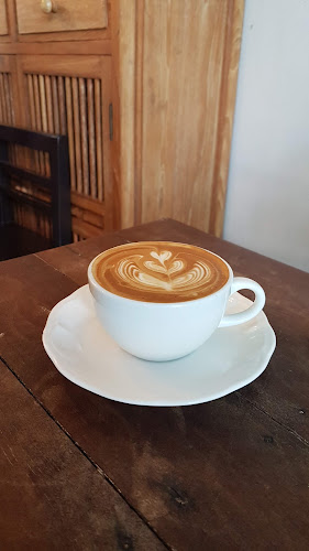 Comentarii opinii despre Co-co-kup Cafe