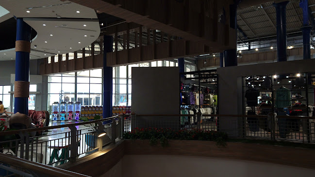 มิสเตอร์โดนัท - การบริการอาหารและที่พัก