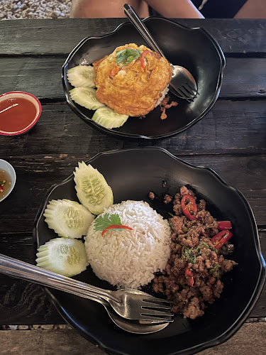 Leisure Café n Bar - เมือง