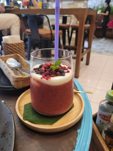 Opinii despre Jasmin's Café în อำเภอบางละมุง - การบริการอาหารและที่พัก