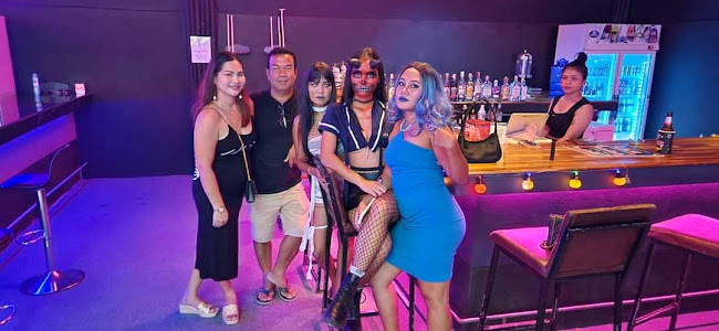 Opinii despre Nai harn city bar în อำเภอเมืองภูเก็ต - การบริการอาหารและที่พัก