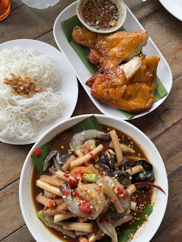 ส้มตำกำแพงแตก - อำเภอเมืองระยอง