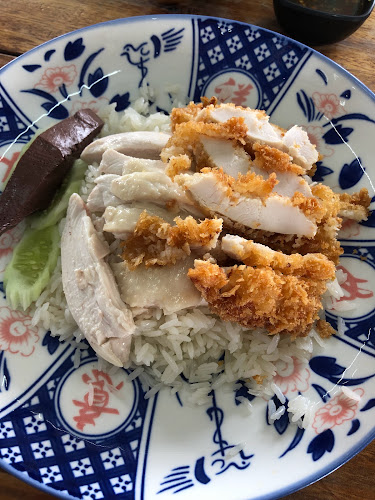 Comentarii opinii despre โอวตี่ข้าวมันไก่ตอน